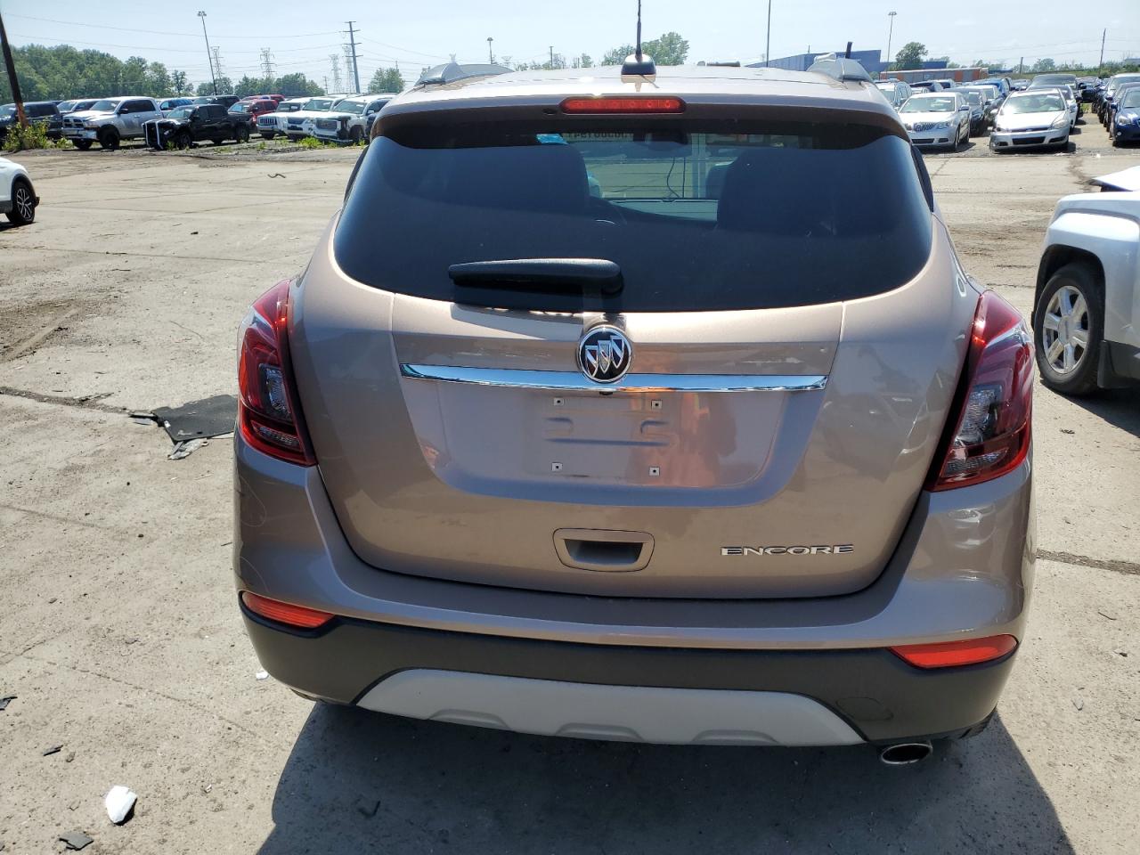 KL4CJCSM4KB892587 2019 Buick Encore Essence