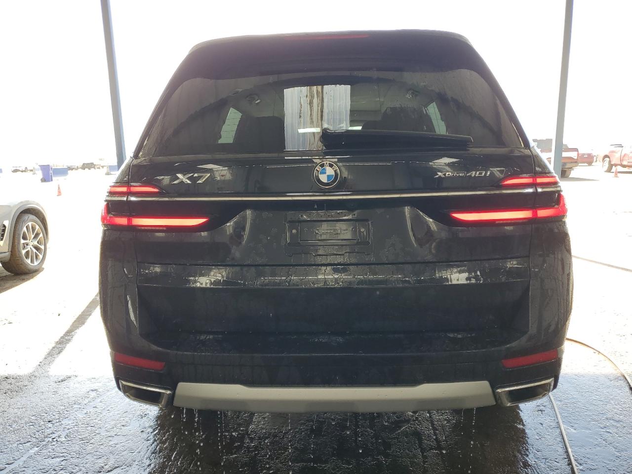 5UX23EM02R9V05245 2024 BMW X7 xDrive40I