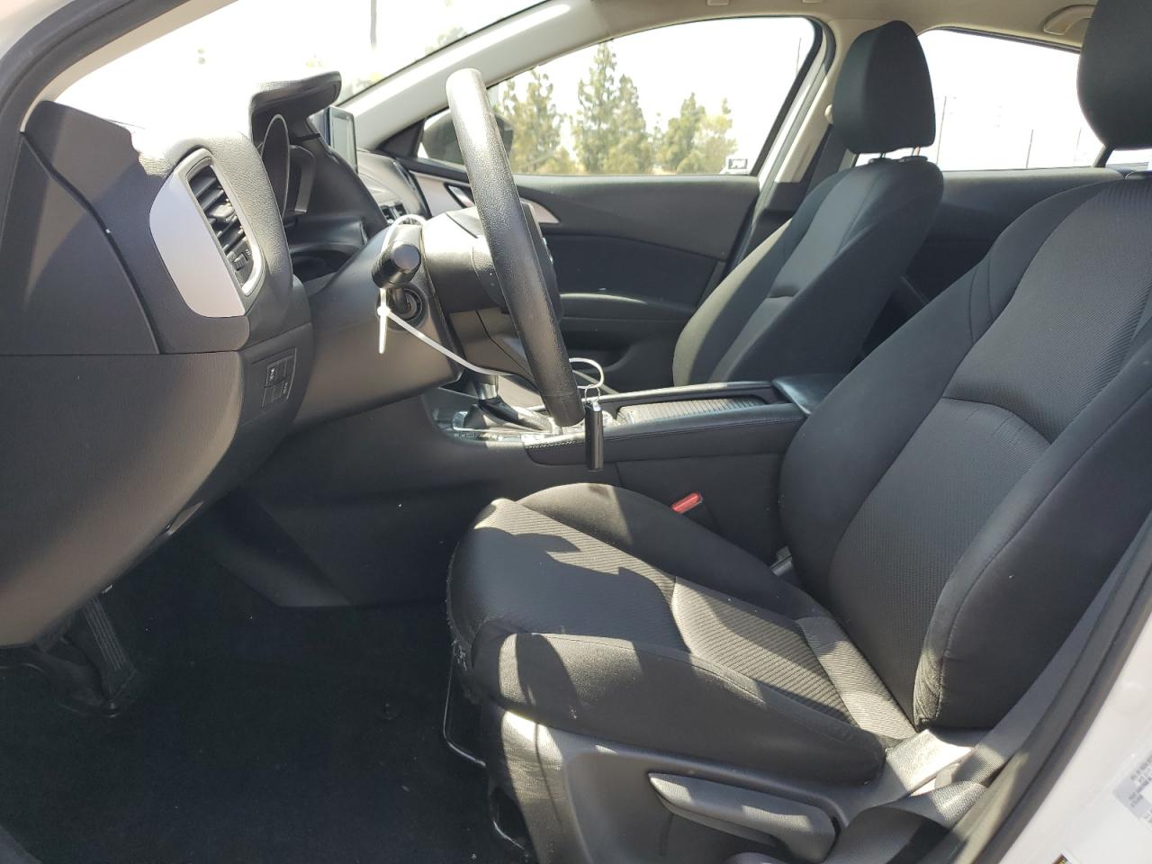 3MZBN1U71JM167891 2018 Mazda 3 Sport