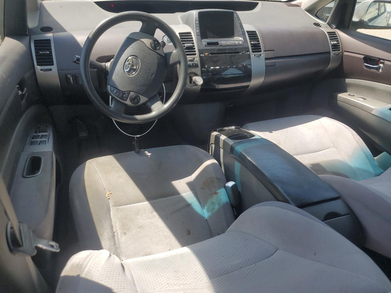 JTDKB22UX40061683 2004 Toyota Prius