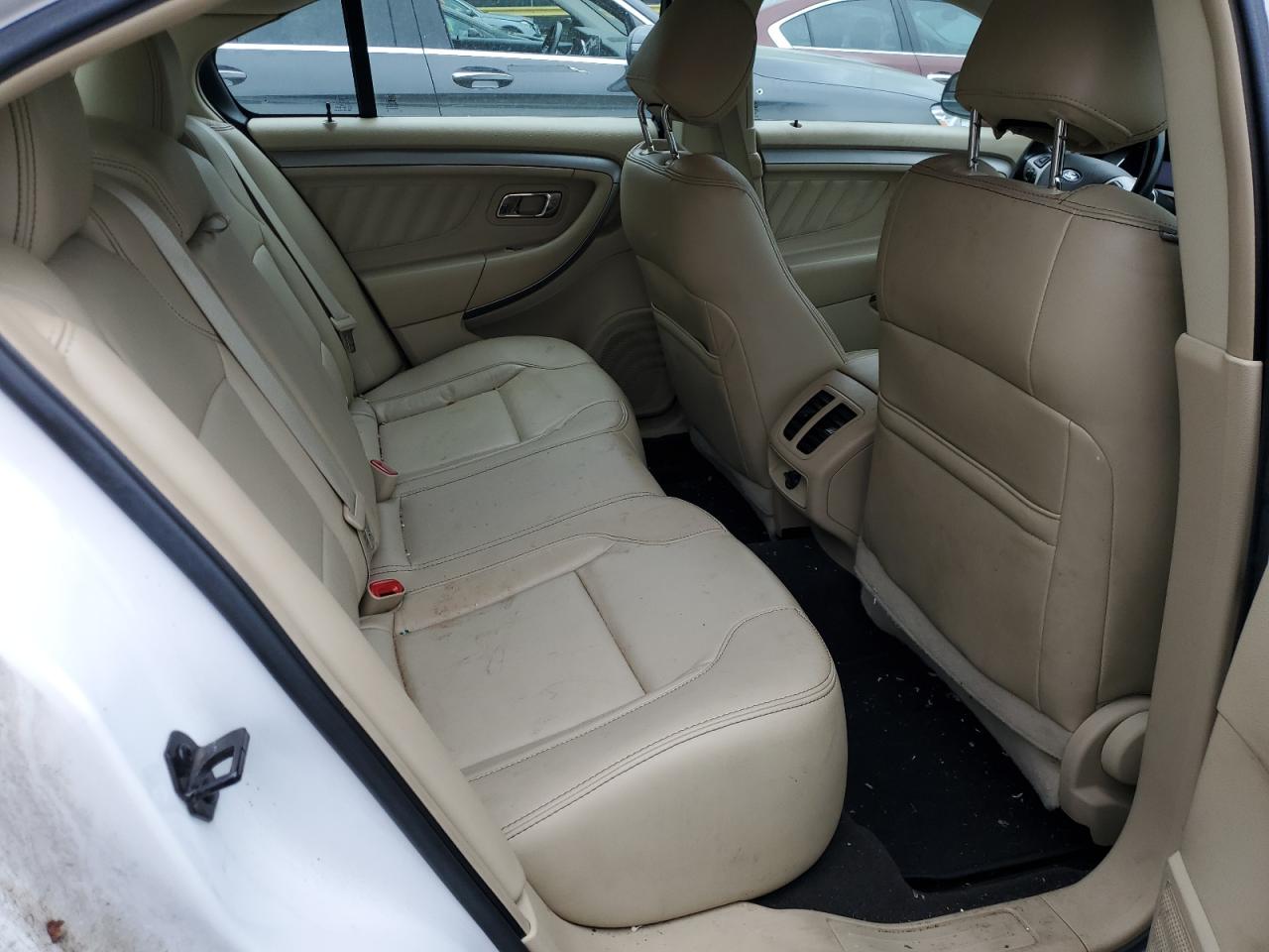 1FAHP2E87DG133317 2013 Ford Taurus Sel