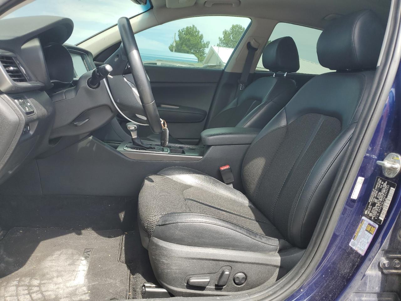 5XXGT4L34KG360635 2019 Kia Optima Lx