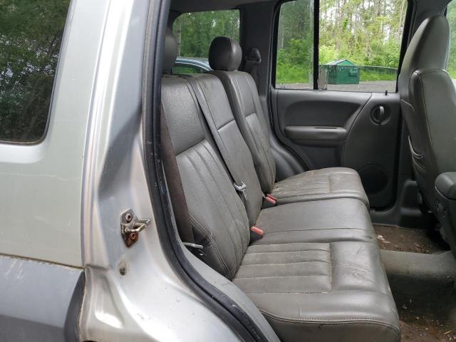 1J4GL48576W132072 2006 Jeep Liberty Sport