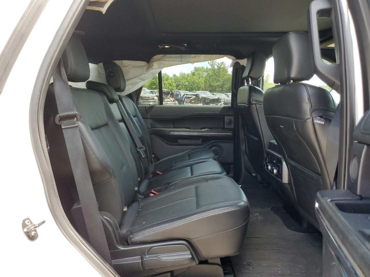 1FMJU1JT4JEA36183 2018 Ford Expedition Xlt