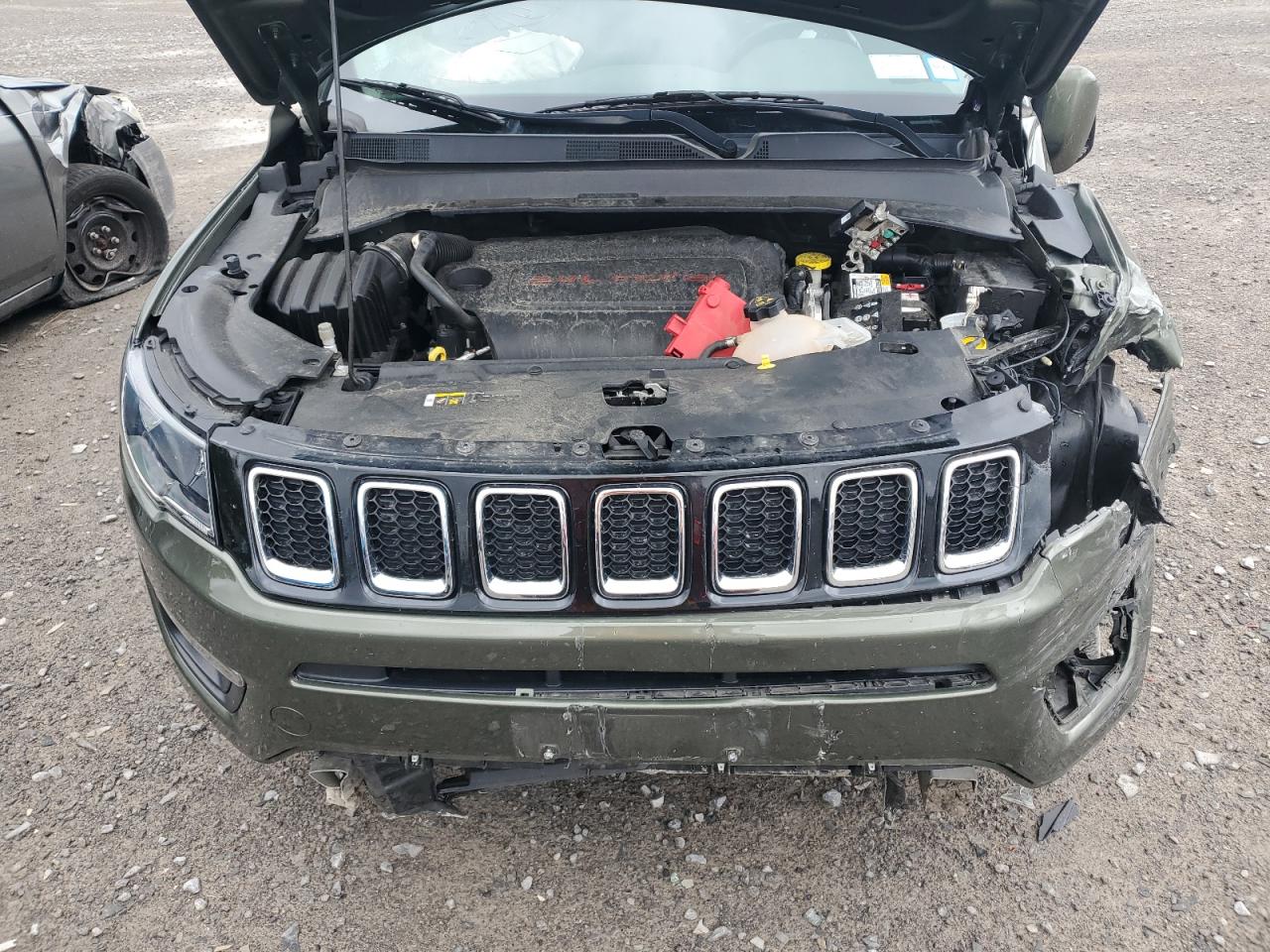 3C4NJDBB9KT813853 2019 Jeep Compass Latitude