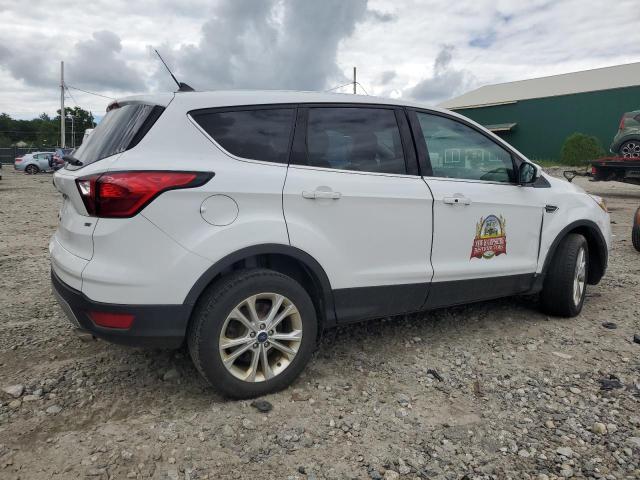 2019 FORD ESCAPE SE - 1FMCU9GD8KUB29142