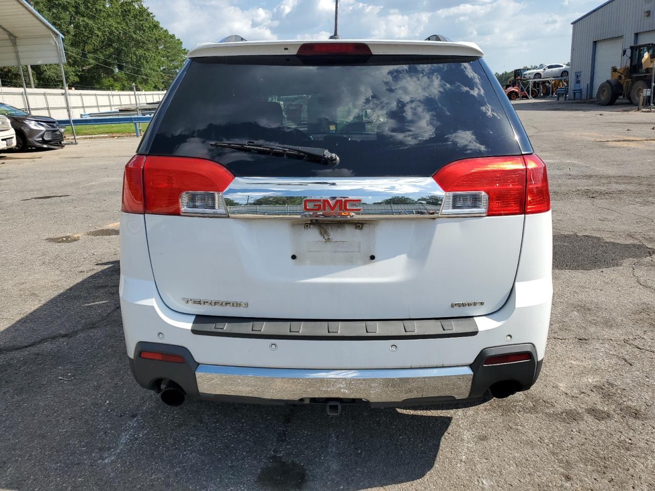 2GKFLYE38F6186667 2015 GMC Terrain Slt