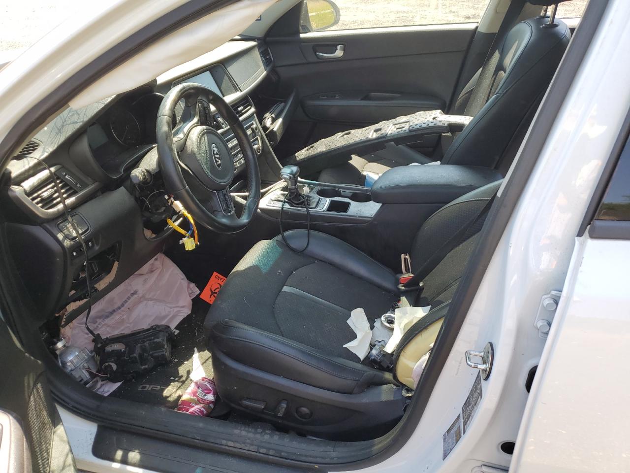 5XXGT4L36JG240852 2018 Kia Optima Lx