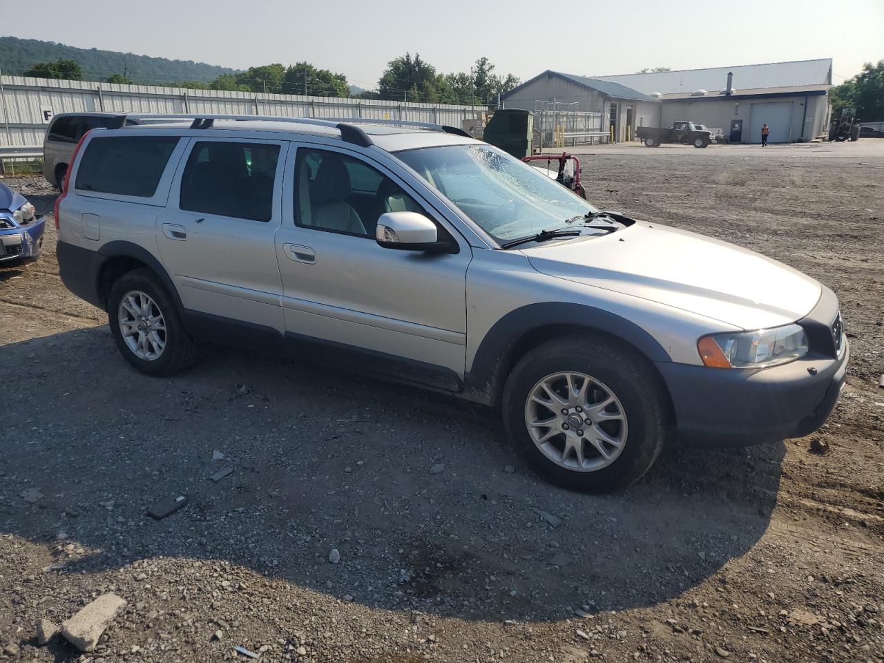 YV4SZ592571263456 2007 Volvo Xc70