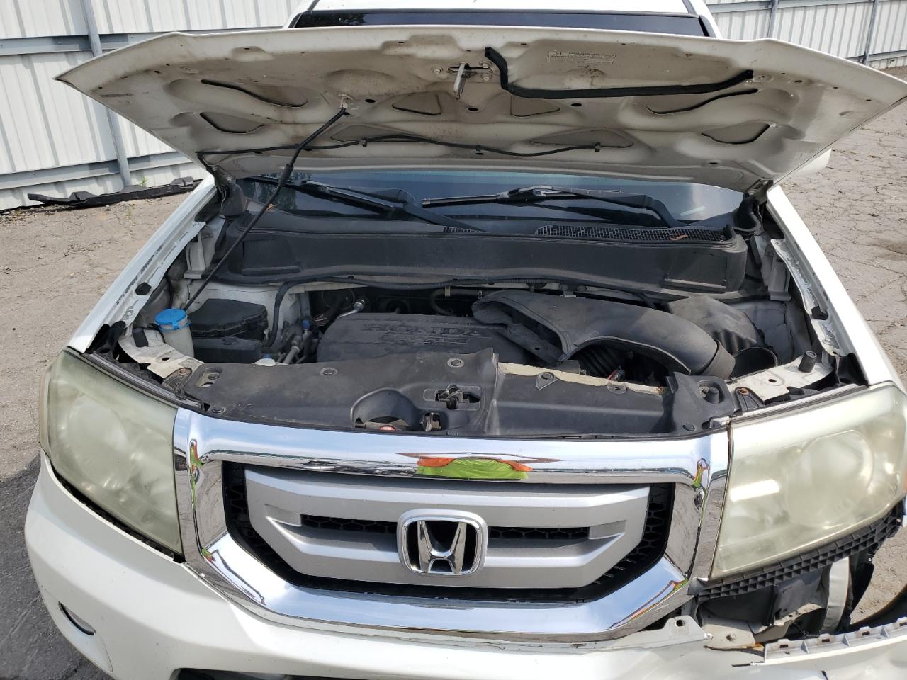 5FNYF4H91BB073135 2011 Honda Pilot Touring