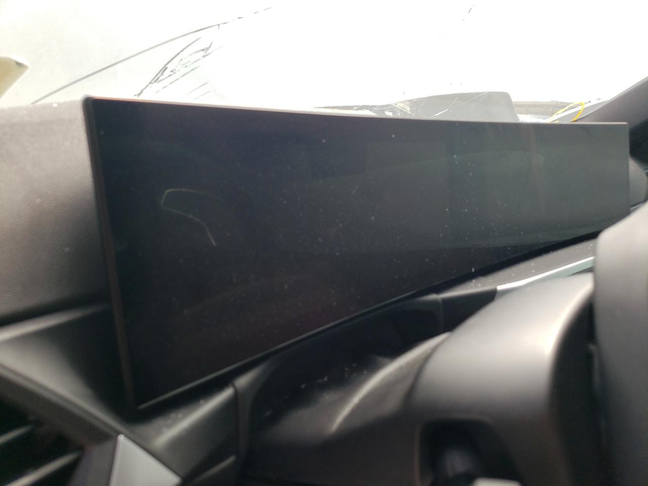 3MW39FF03R8E08229 2024 BMW 330E