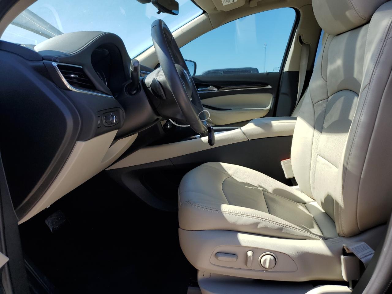 5GAERBKW6LJ144600 2020 Buick Enclave Essence