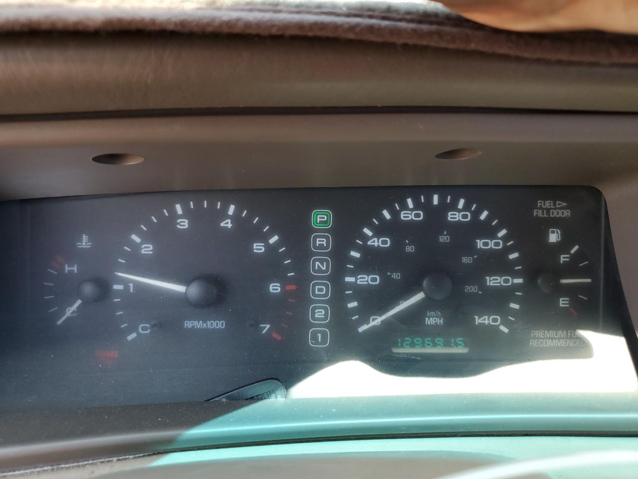 1LNFM92V7WY628414 1998 Lincoln Mark Viii Lsc