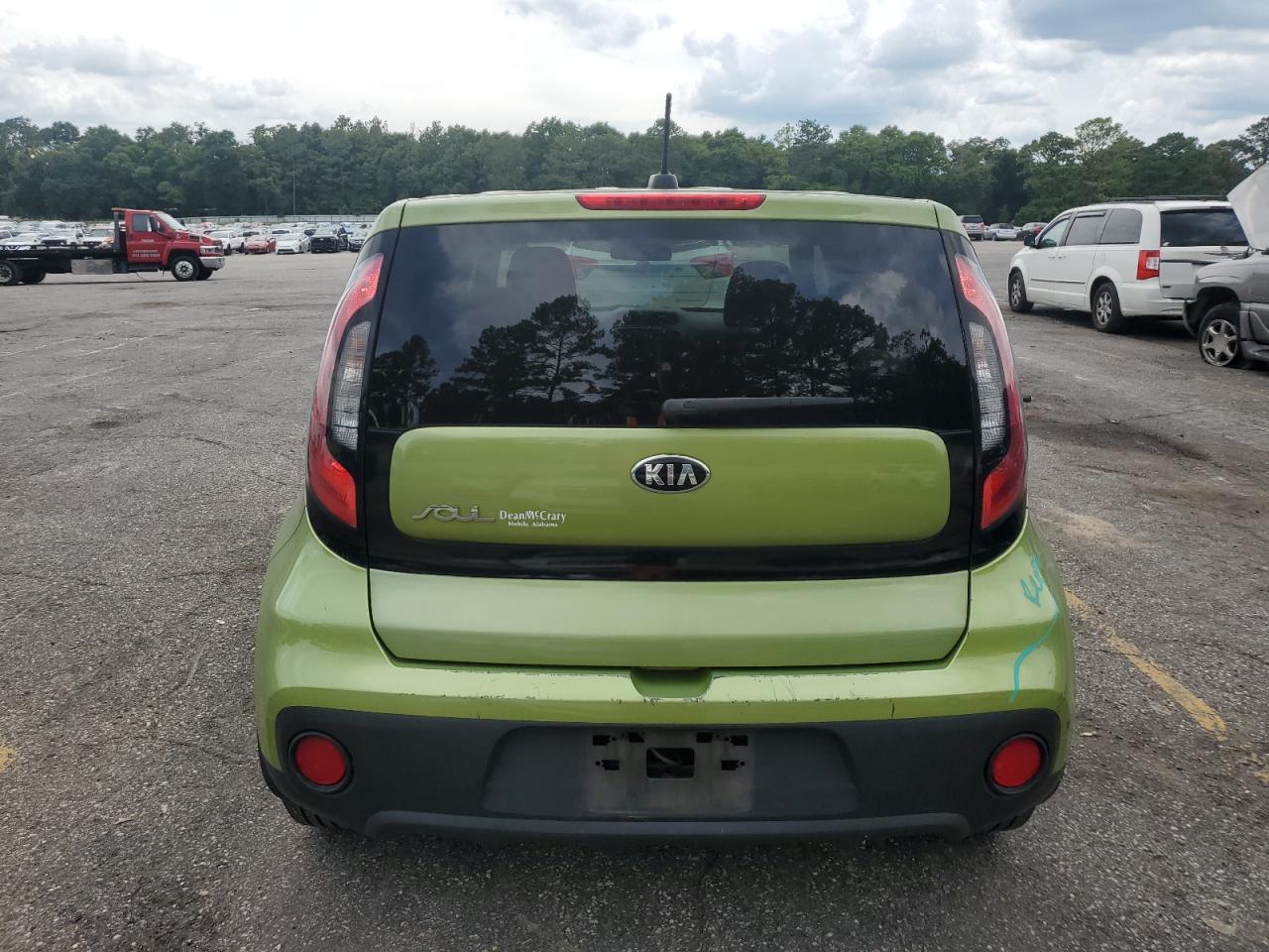 KNDJN2A21H7878881 2017 Kia Soul