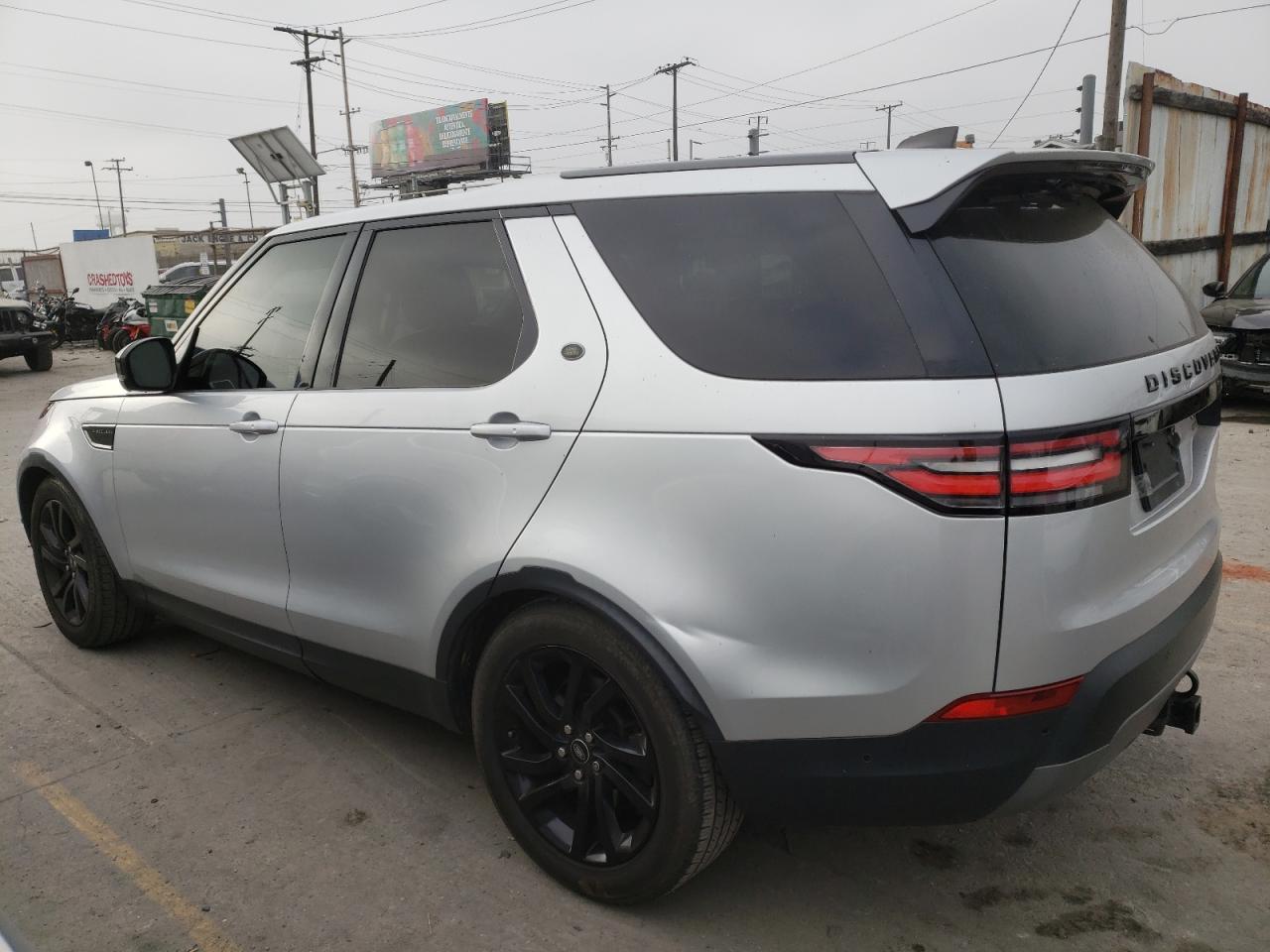 2017 Land Rover Discovery Hse vin: SALRRBBV9HA040089