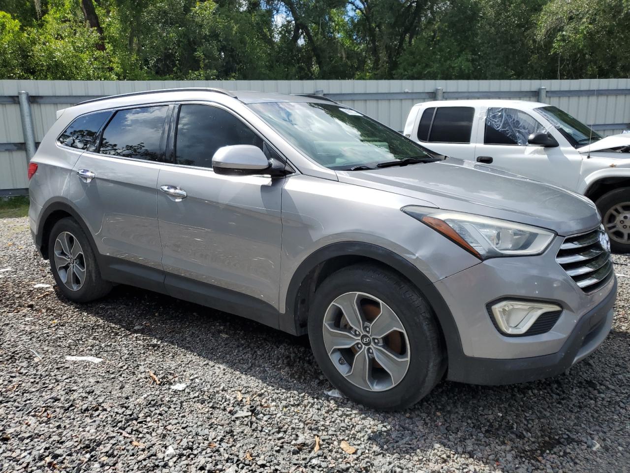 2016 Hyundai Santa Fe Se vin: KM8SM4HF5GU143649