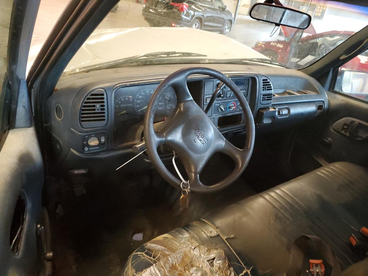 1GTGC24R0TZ544945 1996 GMC Sierra C2500