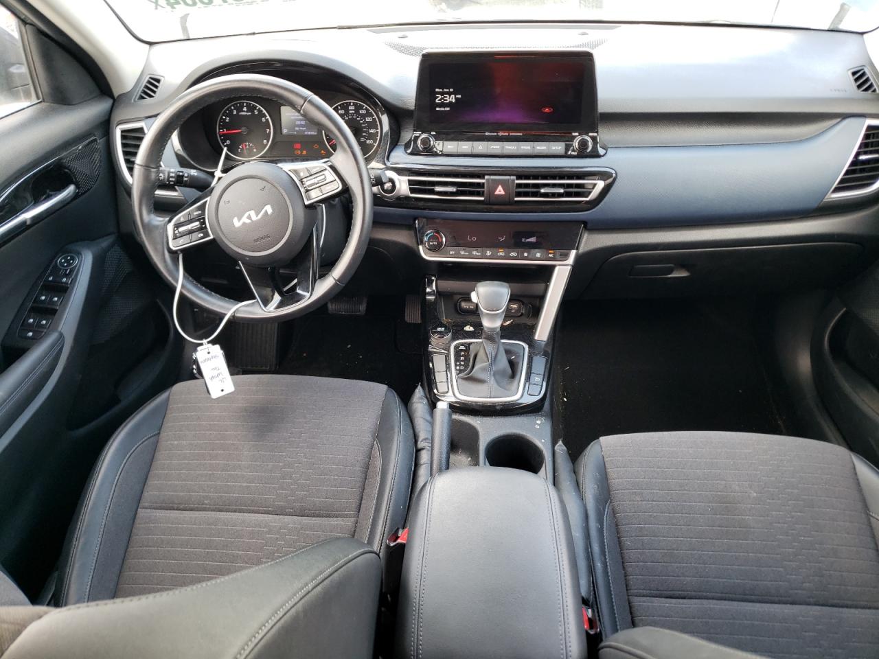 KNDEU2AA3P7398612 2023 Kia Seltos S