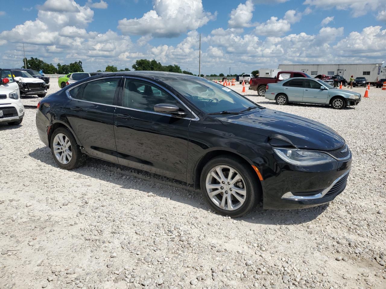 2015 Chrysler 200 Limited vin: 1C3CCCAB2FN528385