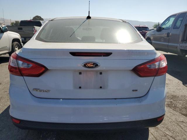 1FAHP3F27CL403586 2012 Ford Focus Se