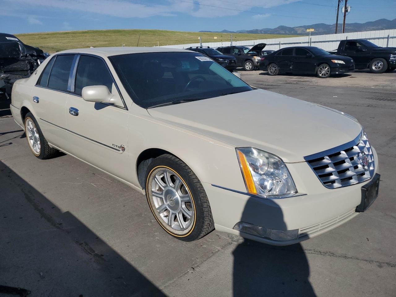 1G6KA5EY7AU128802 2010 Cadillac Dts