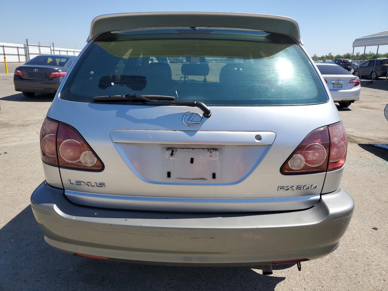 JT6GF10U3Y0067717 2000 Lexus Rx 300