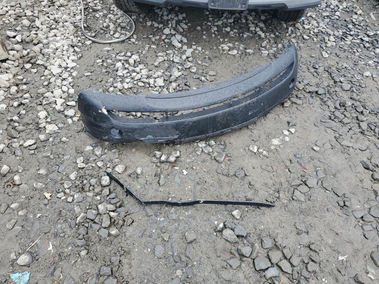 WBAEV33414KR31816 2004 BMW 325 I