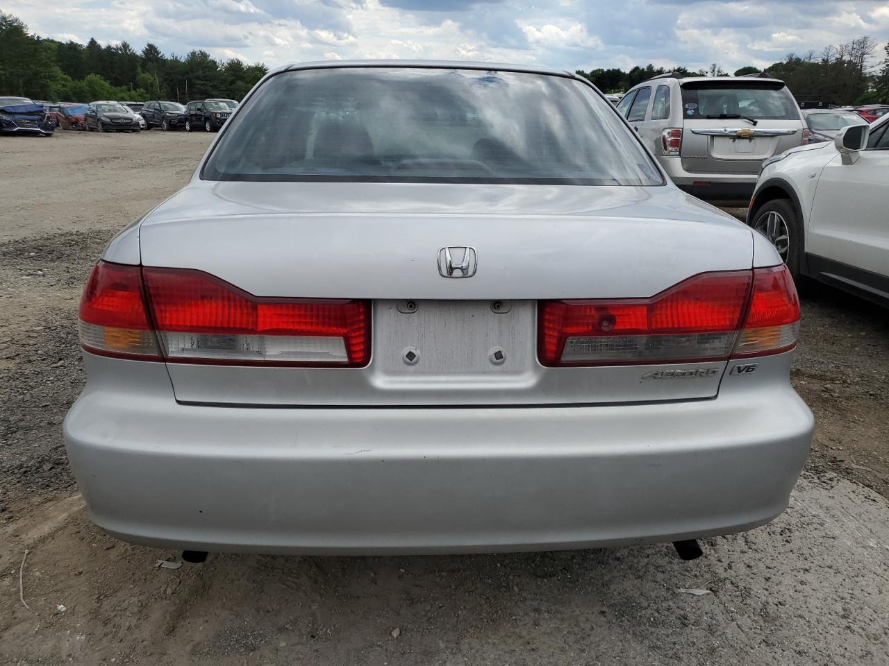1HGCG16581A015327 2001 Honda Accord Ex