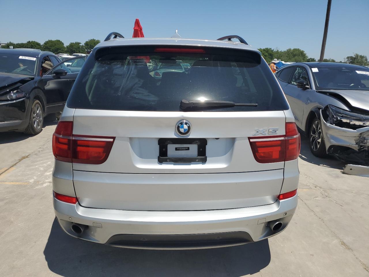 2012 BMW X5 xDrive35D vin: 5UXZW0C55CL666933