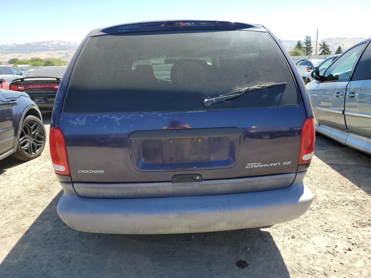 2B4GP44R7WR715489 1998 Dodge Grand Caravan Se