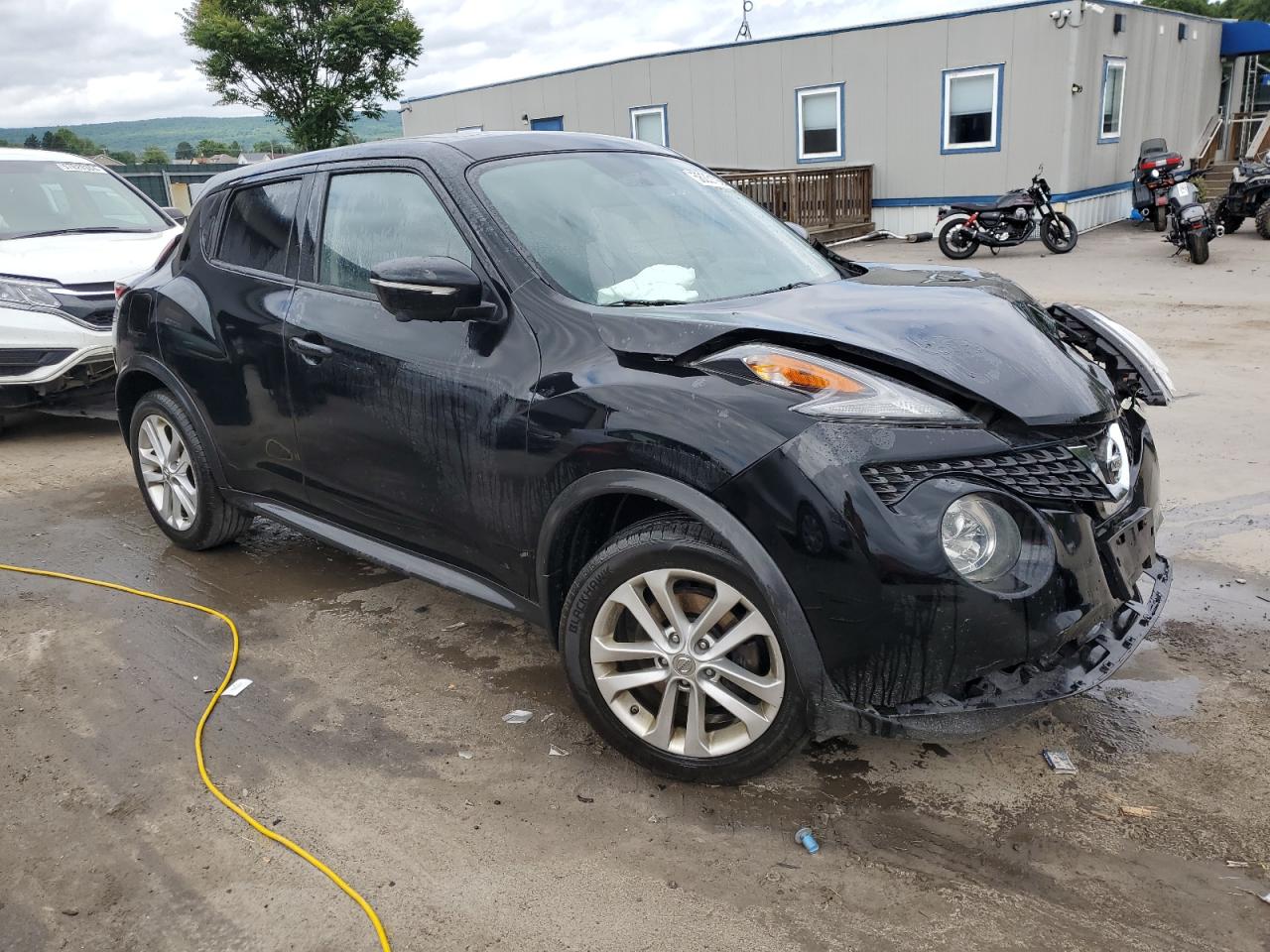 2016 Nissan Juke S vin: JN8AF5MV5GT656259