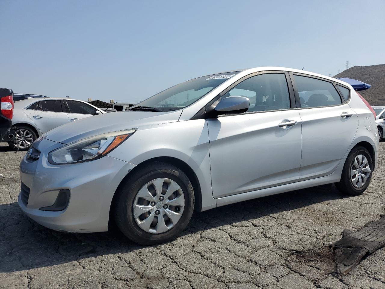 2016 Hyundai Accent Se vin: KMHCT5AE6GU281117