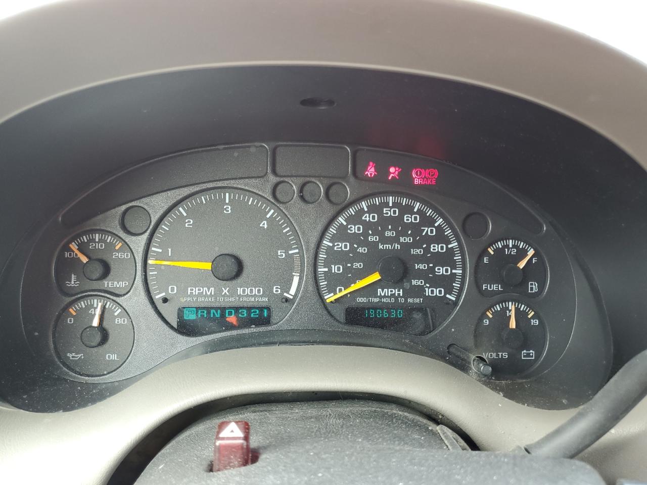 1GNCT18W9YK102147 2000 Chevrolet Blazer