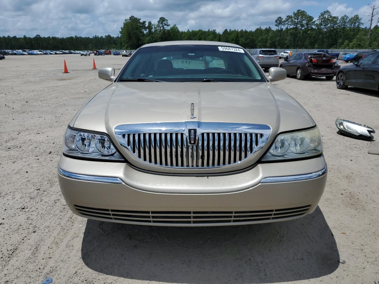 1LNHM81W86Y609450 2006 Lincoln Town Car Signature