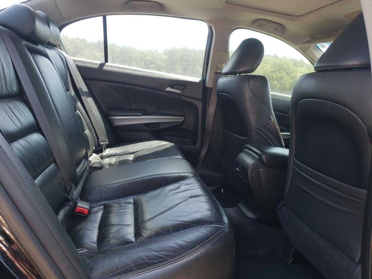 1HGCP2F82AA008986 2010 Honda Accord Exl