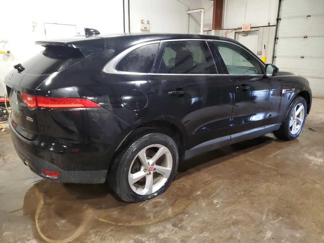 SADCS2FX7KA601690 2019 Jaguar F-Pace