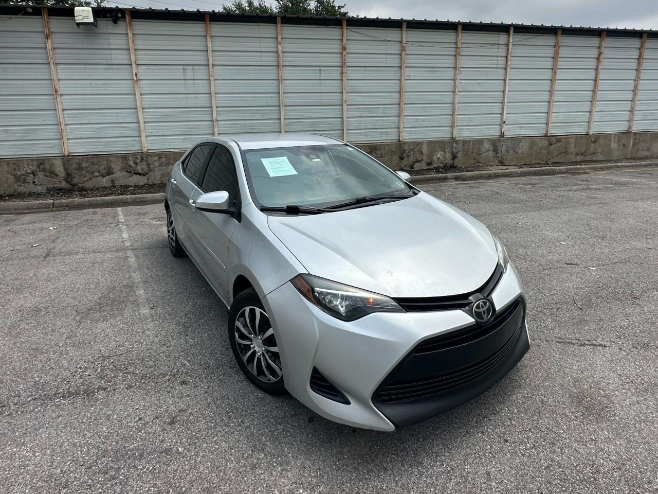 2017 Toyota Corolla L vin: 5YFBURHE6HP702164