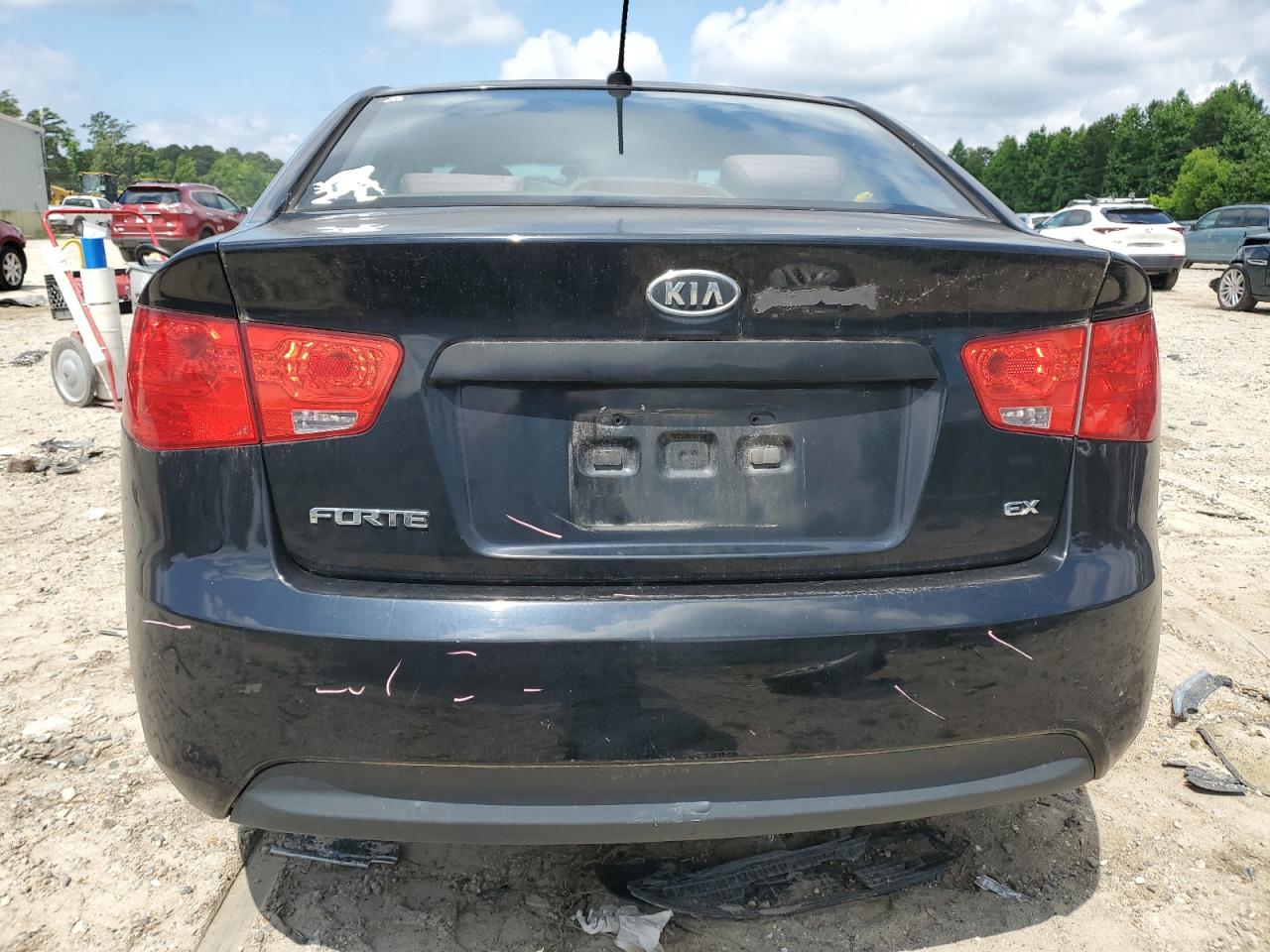 KNAFU4A28B5369424 2011 Kia Forte Ex