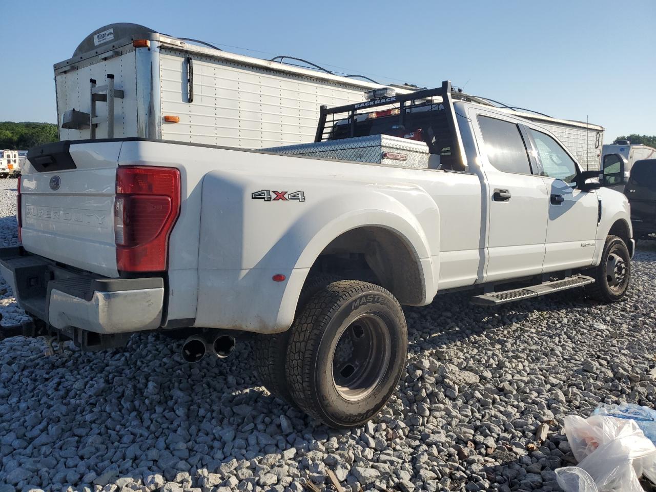 2022 Ford F350 Super Duty vin: 1FT8W3DTXNEG43294