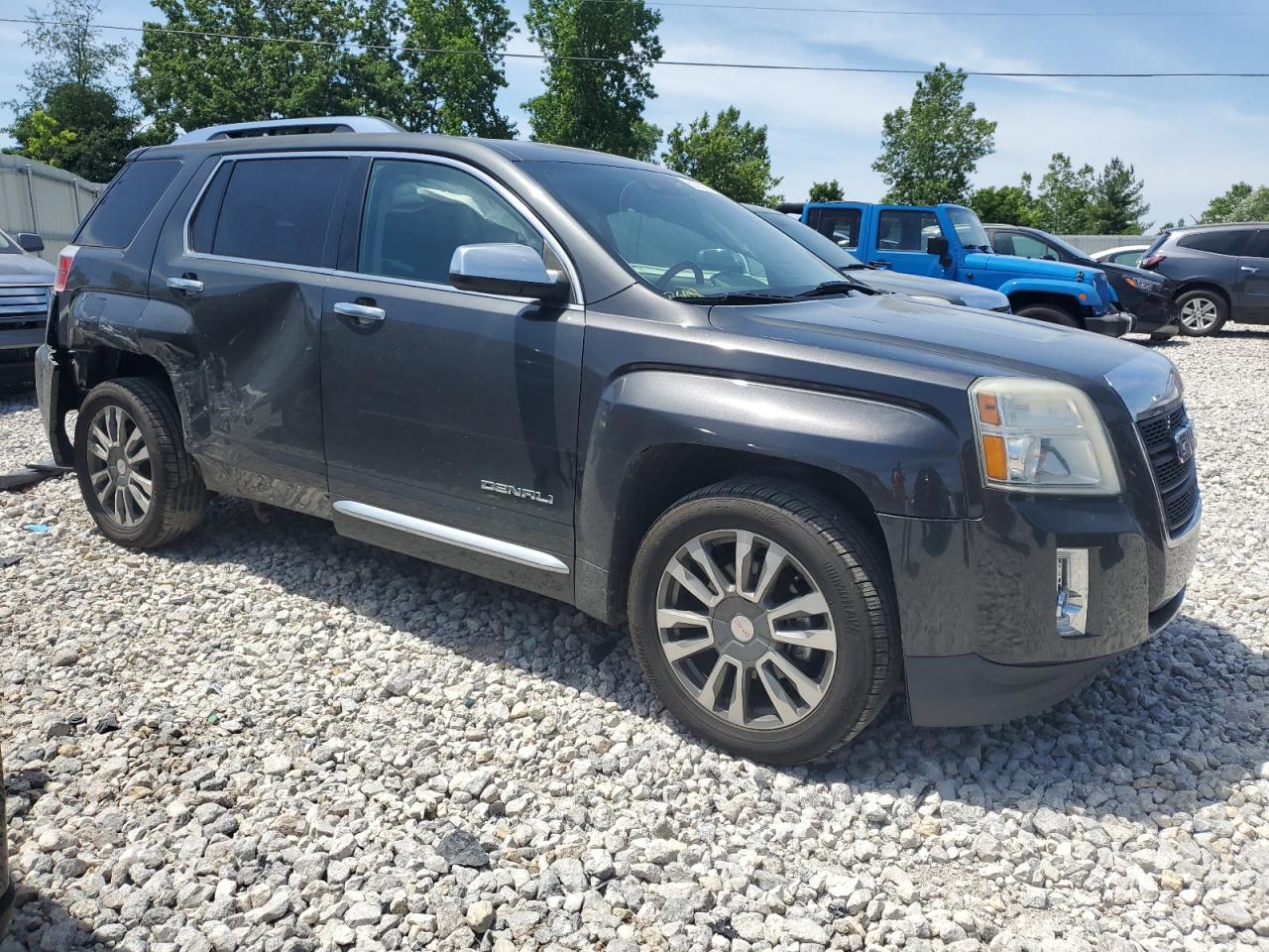 2GKFLVE33H6304433 2017 GMC Terrain Denali