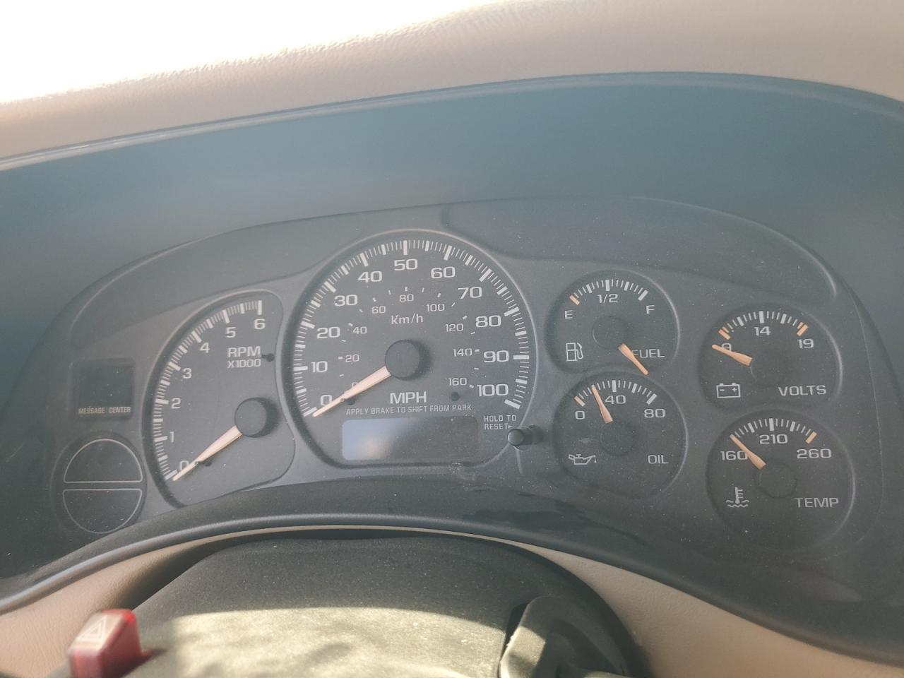 2GTEC19V421365368 2002 GMC New Sierra C1500