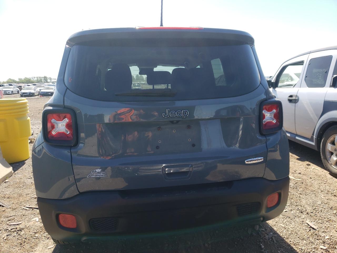 ZACCJABBXJPH53027 2018 Jeep Renegade Latitude