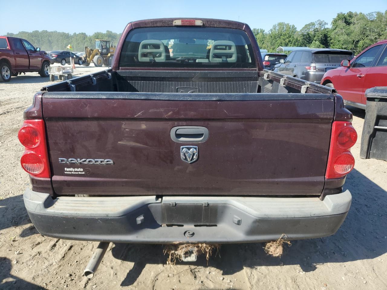 Lot #2969785276 2005 DODGE DAKOTA QUA