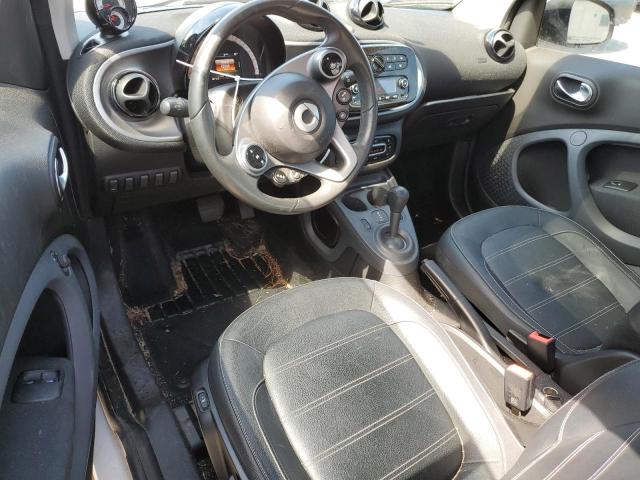 VIN WMEFJ5DA8GK061328 2016 Smart Fortwo no.8