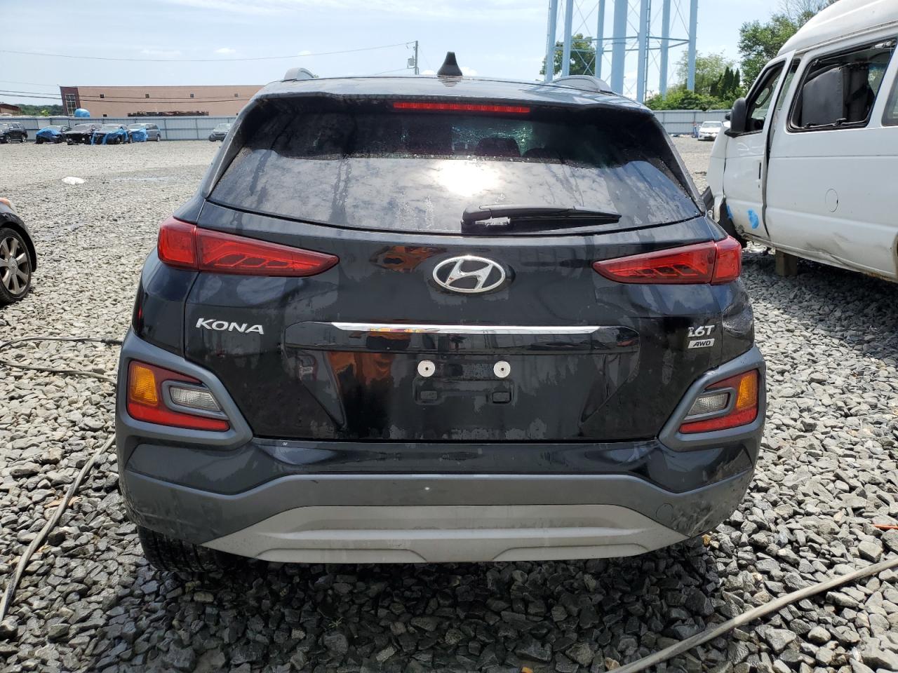 2021 Hyundai Kona Limited vin: KM8K3CA51MU696650