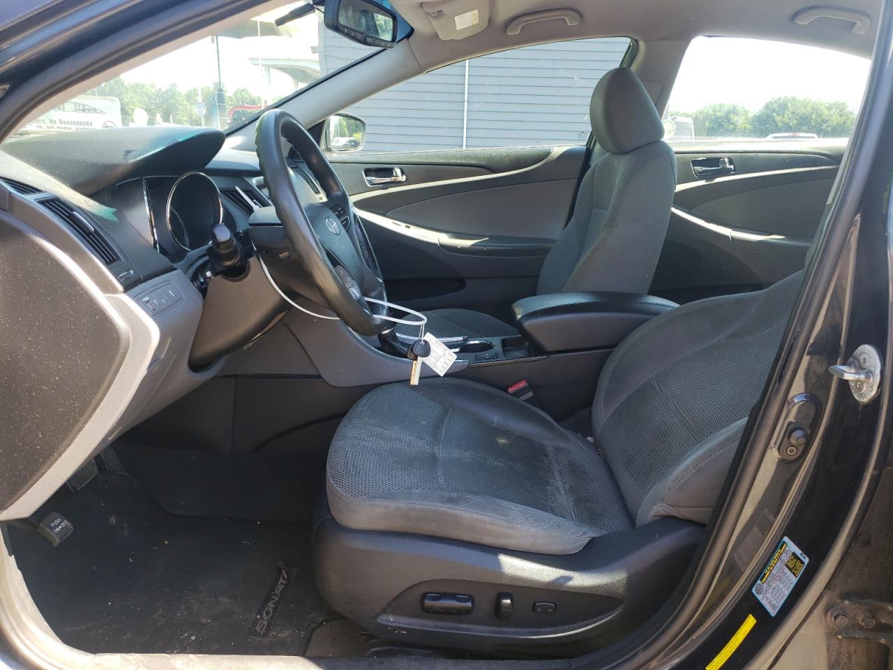 5NPEB4AC6DH633921 2013 Hyundai Sonata Gls