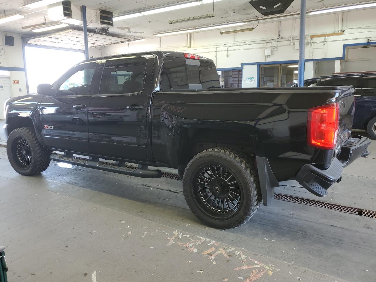 3GCUKSEC0HG448384 2017 Chevrolet Silverado K1500 Ltz