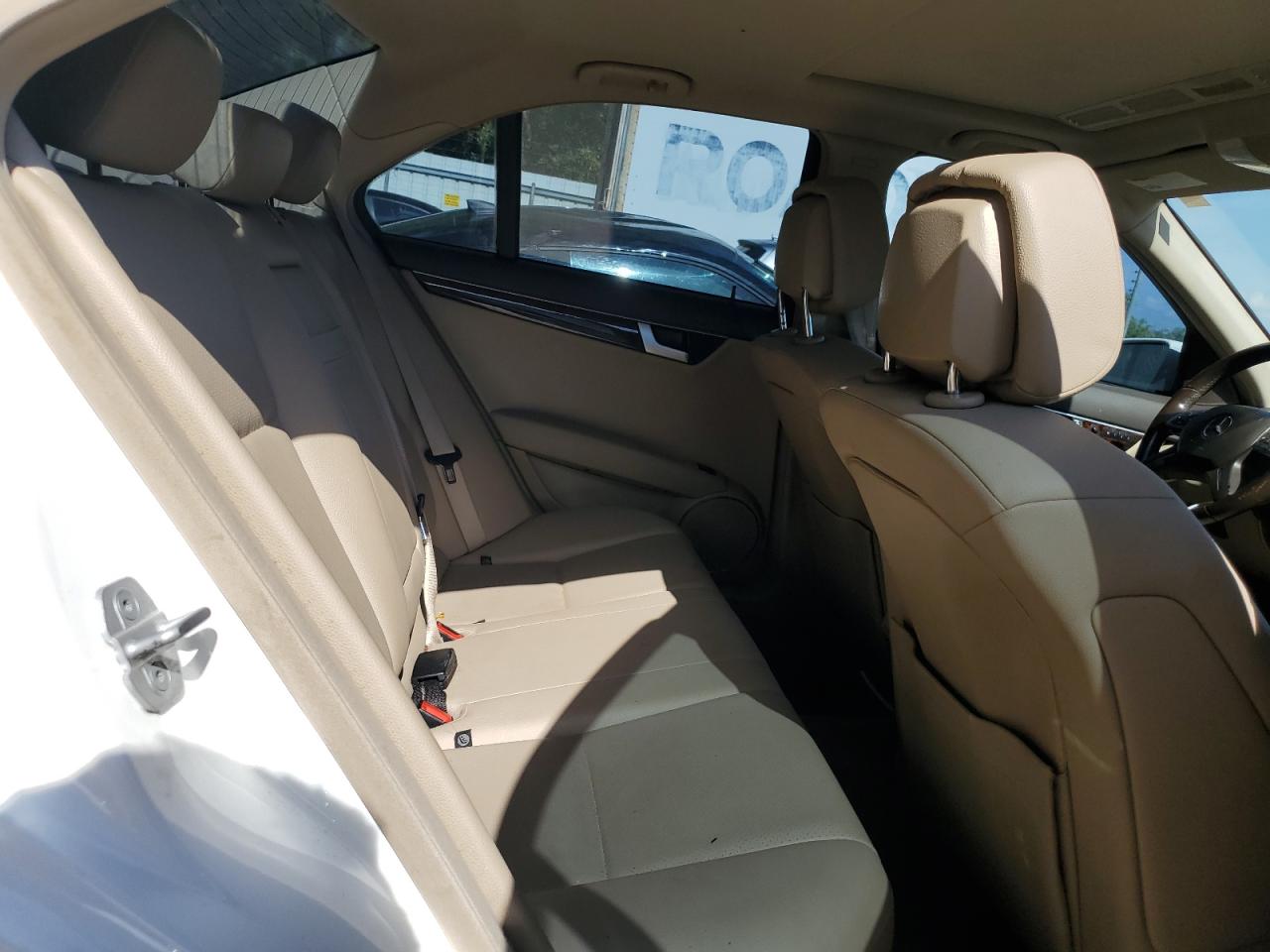 WDDGF4HB1DF974282 2013 Mercedes-Benz C 250