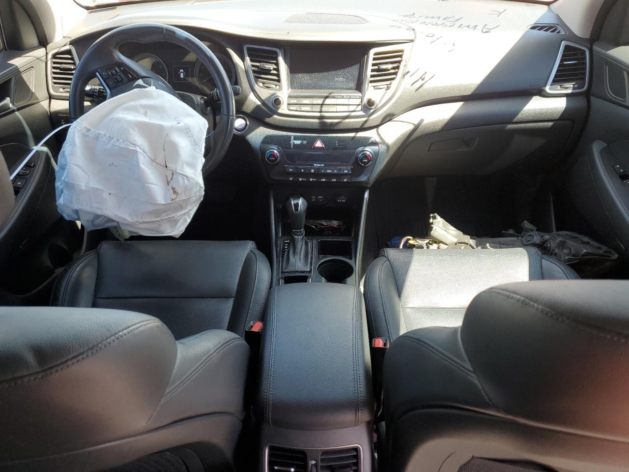 KM8J33A21HU451922 2017 Hyundai Tucson Limited