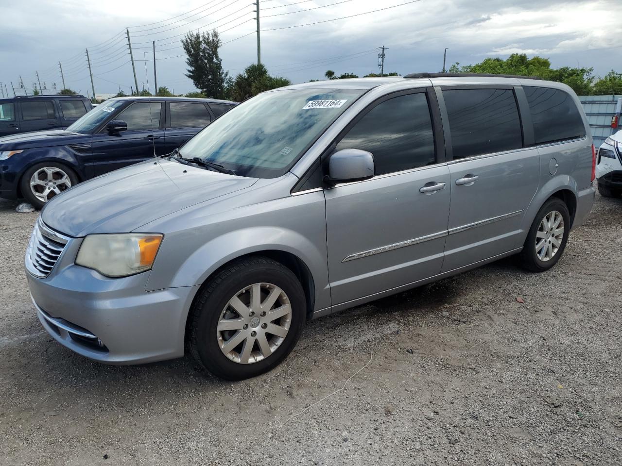 Lot #2820882352 2014 CHRYSLER TOWN & COU